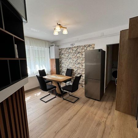 Bingo Apartman Cristuru Secuiesc 外观 照片