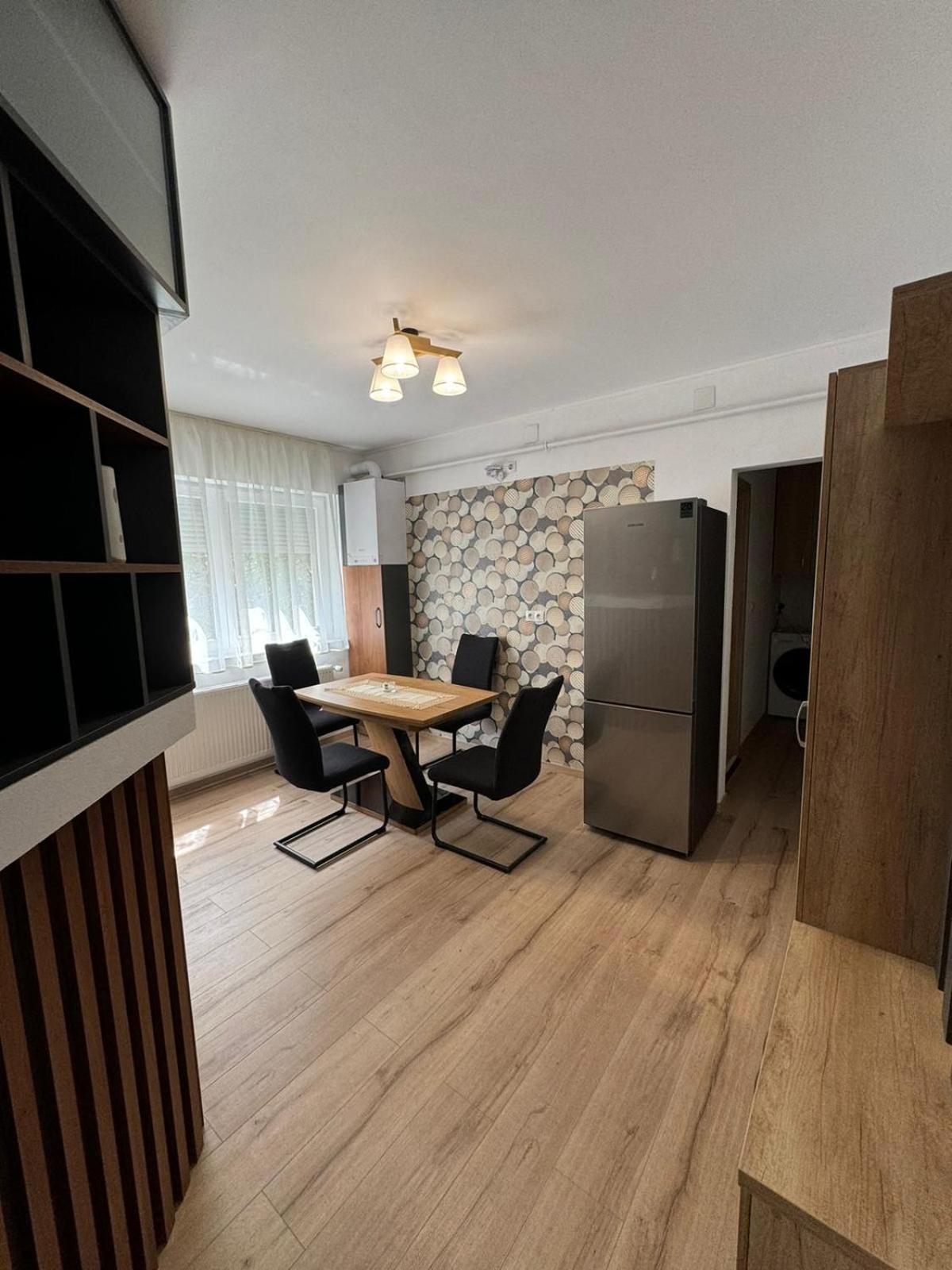 Bingo Apartman Cristuru Secuiesc 外观 照片