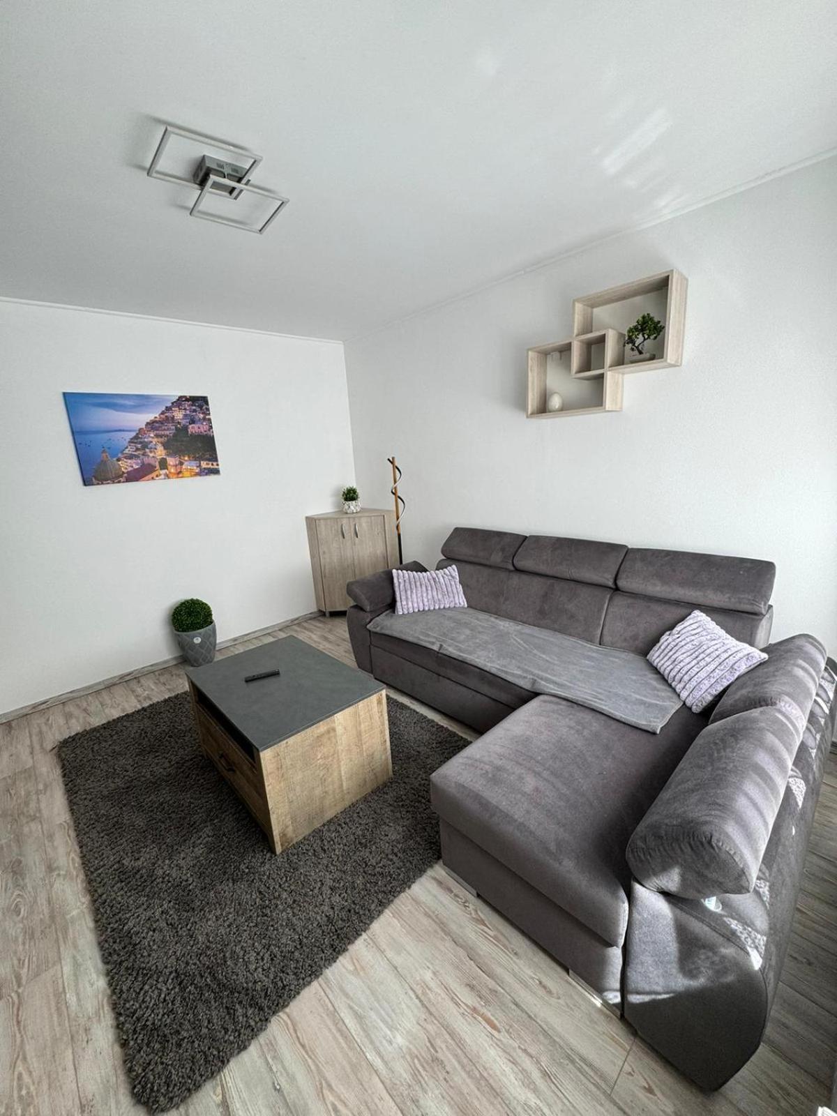 Bingo Apartman Cristuru Secuiesc 外观 照片